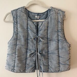 RAILS Bronte - Blue ‘Denim’ Cropped Quilted Vest